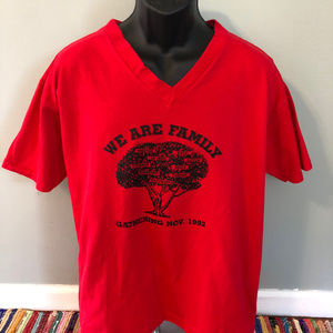 1992 Family Tree Shirt We Are Family Red Large